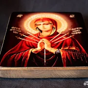 Икона Богоматери "Умягчение злых сердец" — фотография 5