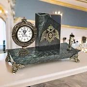 Часы «Элина» с орлом Росгвардии и подставкой — необычный подарок — фотография 1