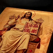 Авторская икона "Вседержитель на троне" — фотография 6